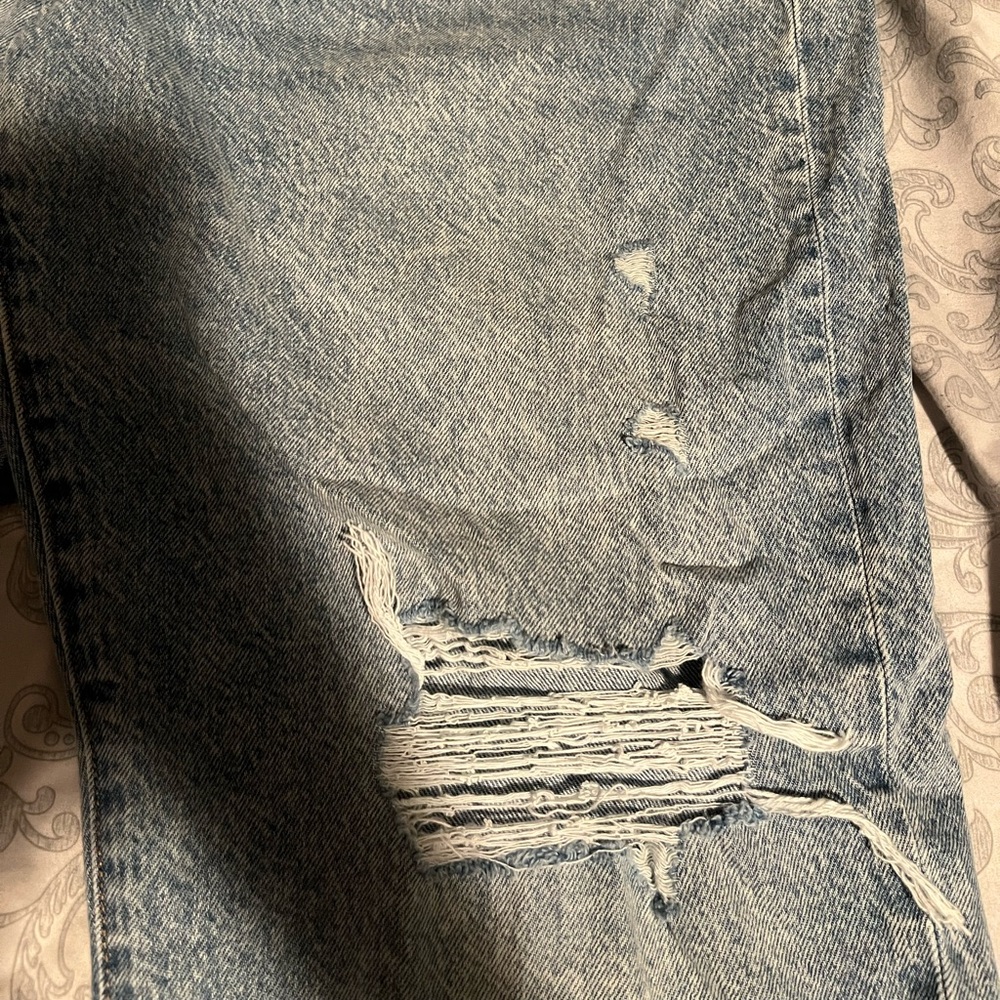 Aeropostale High Rise Baggy Distressed Jean - Picture 4 of 11